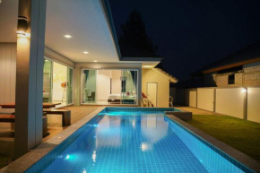 Nana Poolvilla